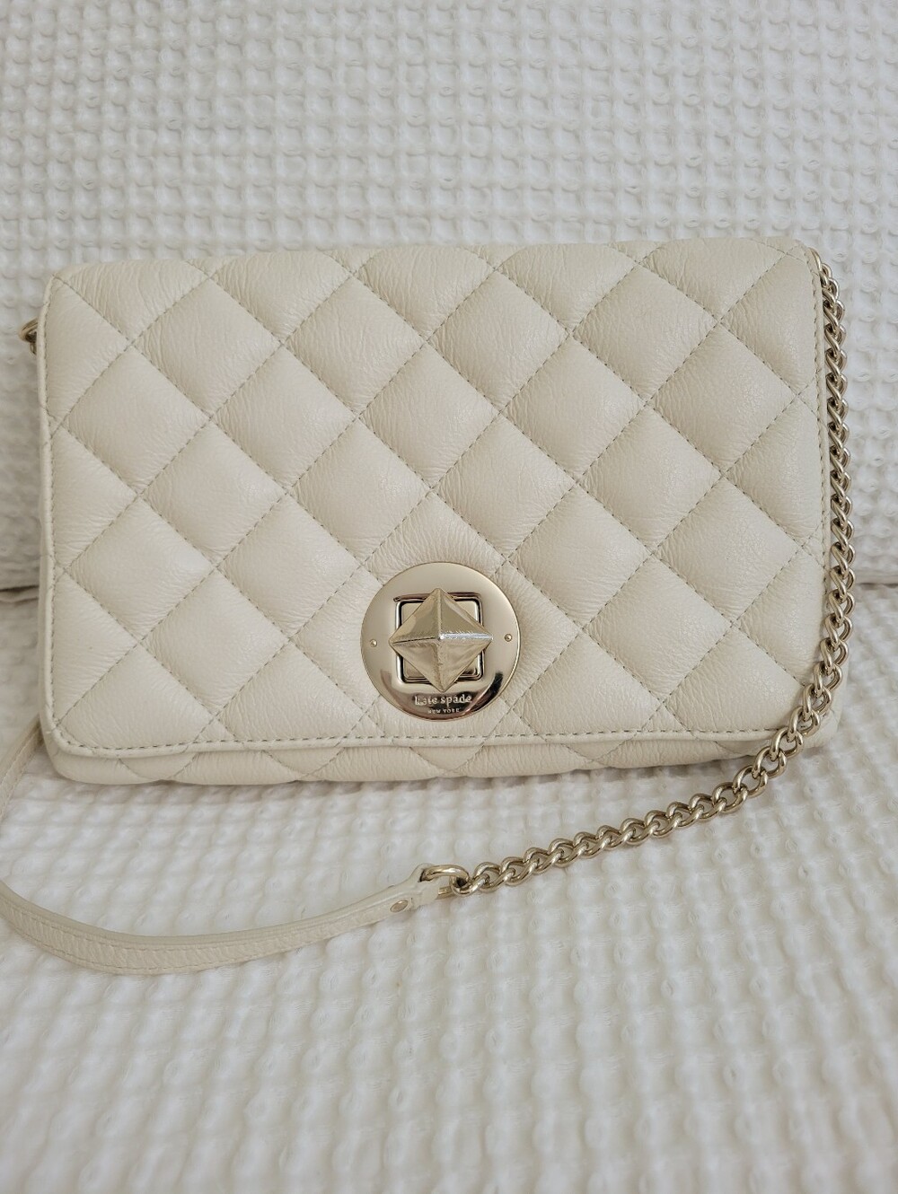 kate spade New York Cream Quilted Leather Crossbody Bag